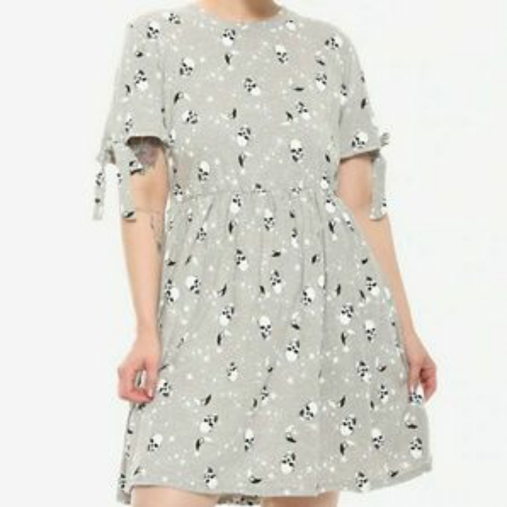 Hot Topic Midnight Hour Skull Moon Stars Dress - Picture 6 of 6